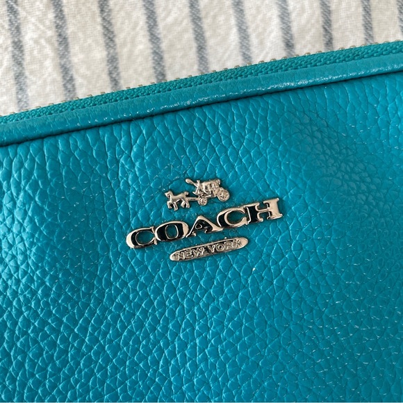 Coach Double Zip Crossbody Clutch Blue - Picture 3 of 5